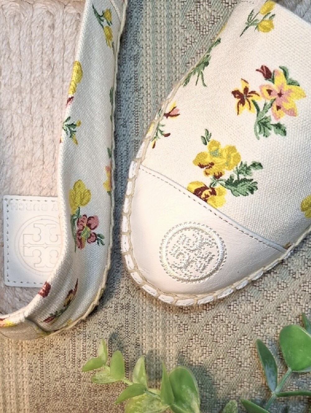 NIB Tory Burch Floral Espadrille Flats #86326 - Picture 3 of 15